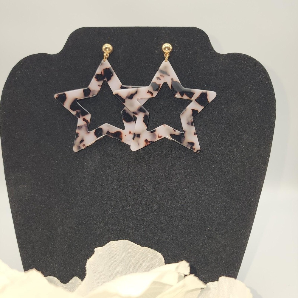 Lucite Plastic STAR Pierced Earrings Lightweight Dangle Drop Statement 2 3/4"